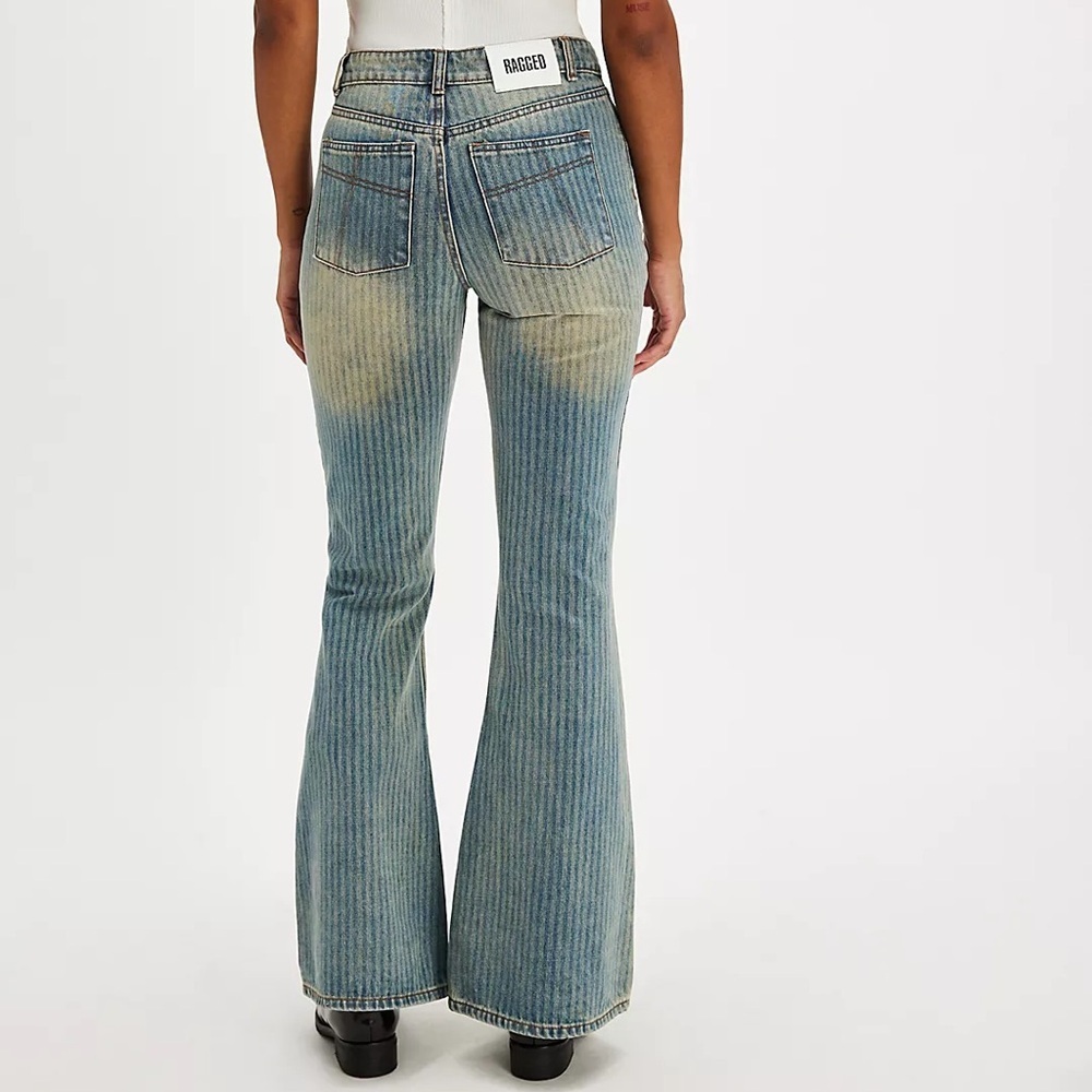 The Ragged Priest Ripley Bootcut Jeans Size 25 - Picture 9 of 9